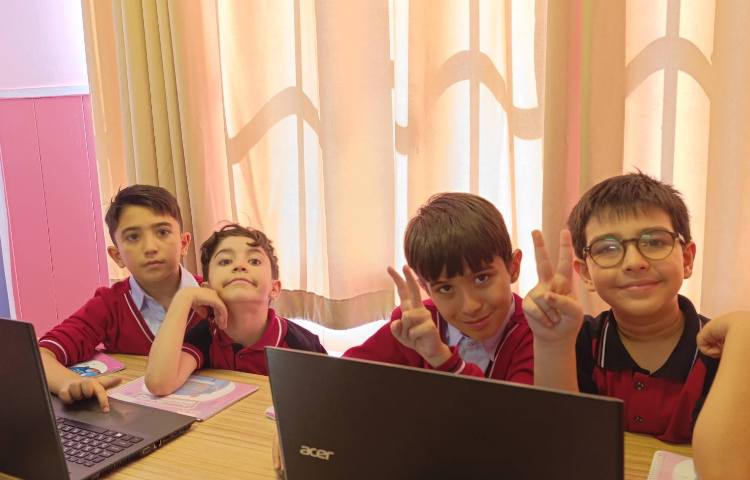 نحوه ذخیره سازی فایل و باز کردن فایل در نرم افزار پاورپوینت 4