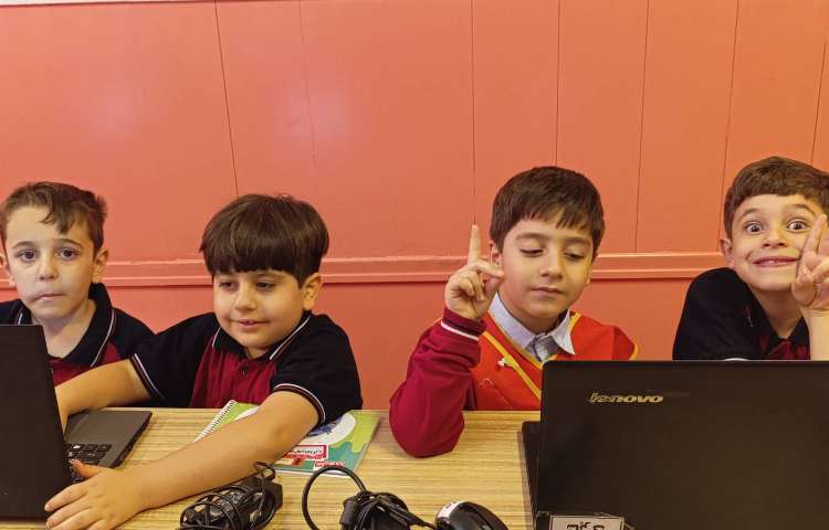 نحوه ذخیره سازی فایل word 1