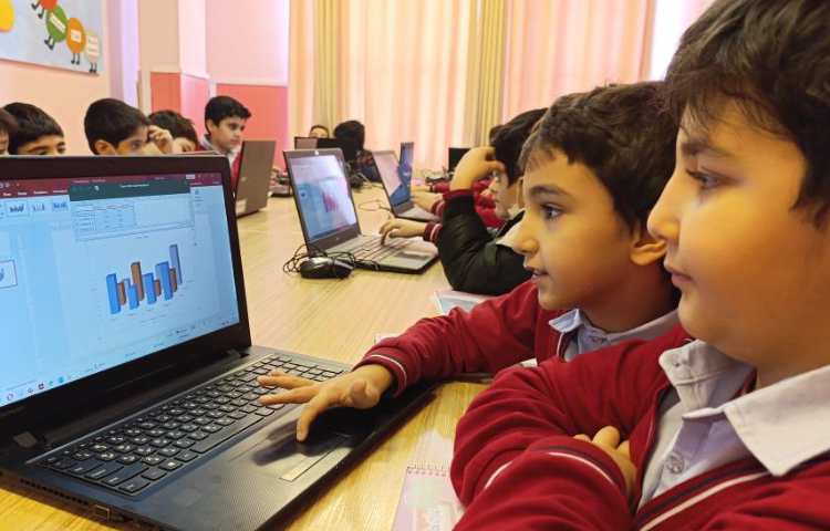 نحوه رسم نمودار در نرم افزار پاورپوینت 4