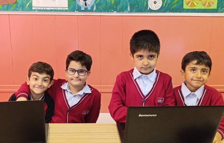 نحوه کشیدن خط راست و خط خمیده در نرم افزار نقاشی 1