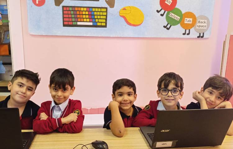 نحوه کشیدن خط راست و خط خمیده در نرم افزار نقاشی 9