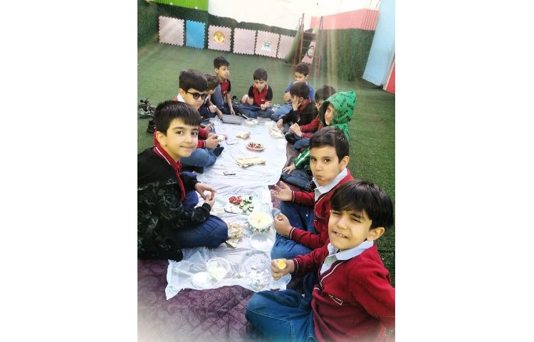 نشانه غ فارسی