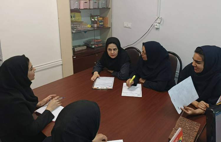 نشست هم‌اندیشی آموزگاران 3