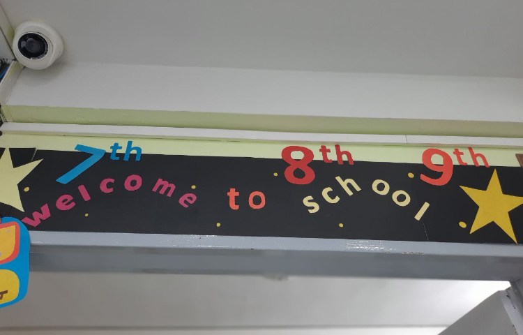 نصب پوستر و طراحی دیوار 4