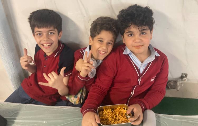 نظارت بر آداب غذاخوردن 2