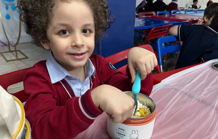 نظارت بر آداب غذاخوردن 2