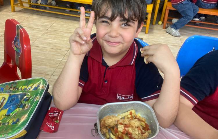 نظارت بر آداب غذاخوردن 3