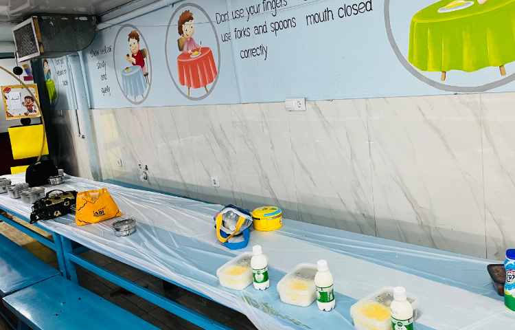 نظارت بر آداب غذاخوردن 4