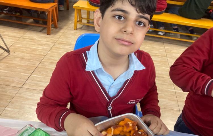 نظارت بر آداب غذاخوردن 6