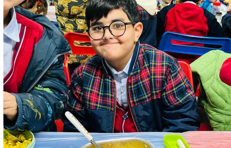 نظارت بر آداب غذاخوردن 9