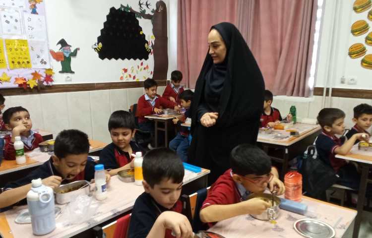 نظارت بر بهداشت زنگ نهار 3