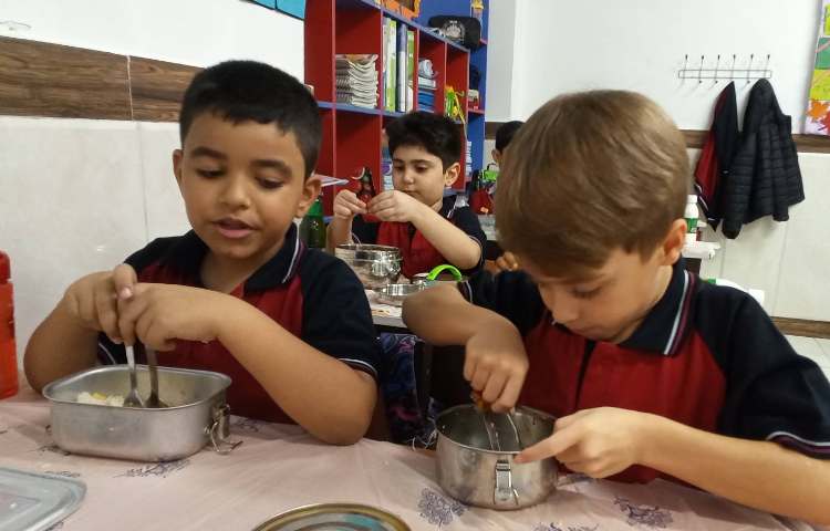 نظارت بر بهداشت زنگ نهار 4