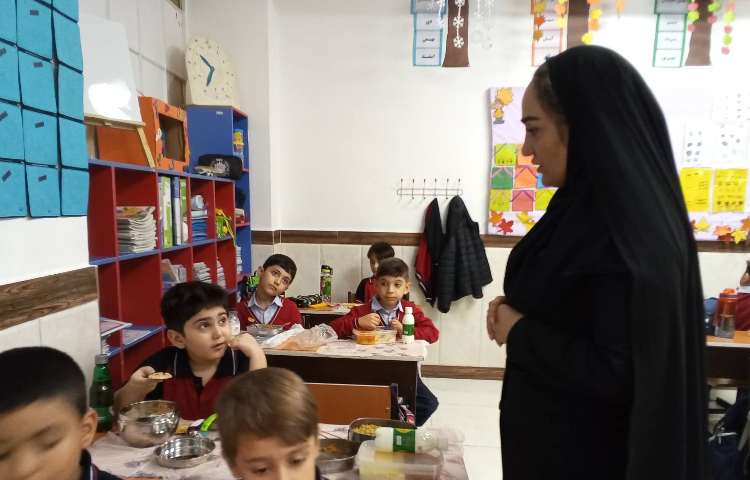 نظارت بر بهداشت زنگ نهار 6