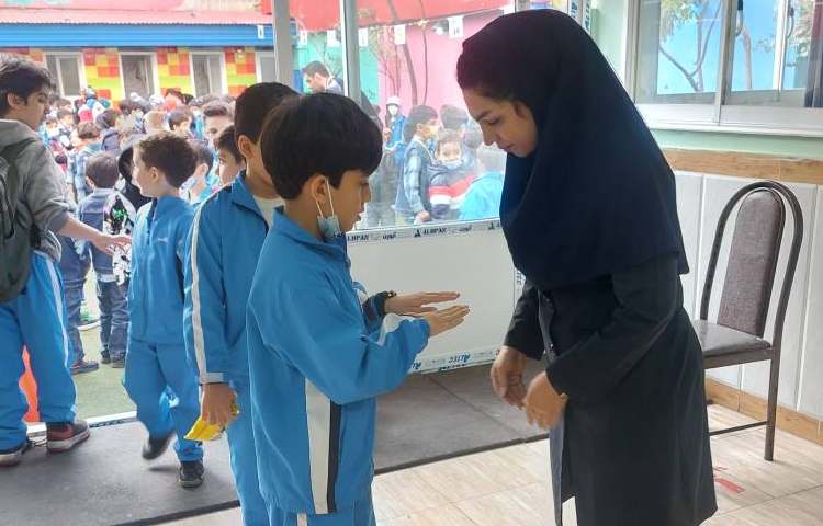 :نظارت بر بهداشت فردی و هفتگی دانش آموزان 1