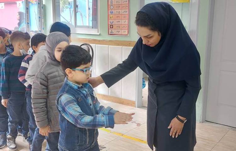:نظارت بر بهداشت فردی و هفتگی دانش آموزان 4