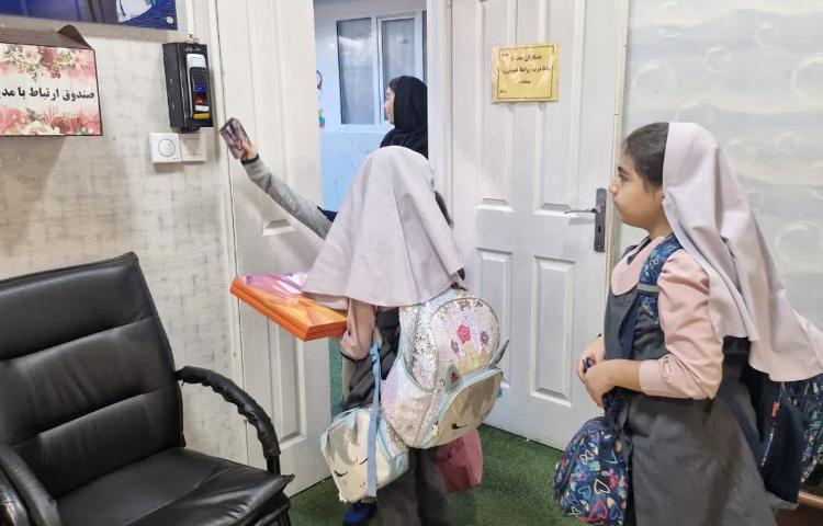 نظارت بر ثبت تردد دانش آموزان 5