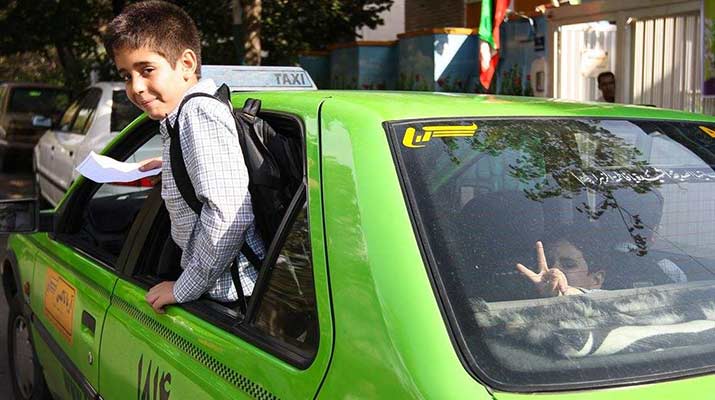 نظارت ناظران بر عمل‌کرد سرویس مدارس