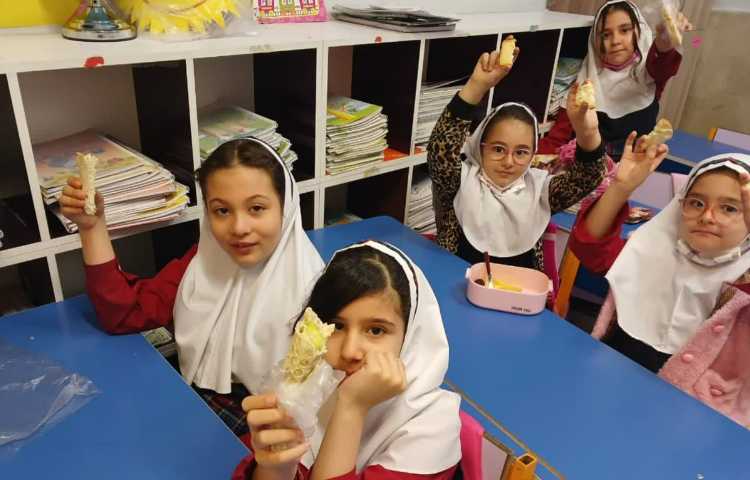 نظارت بر لقمه صبحانه 1