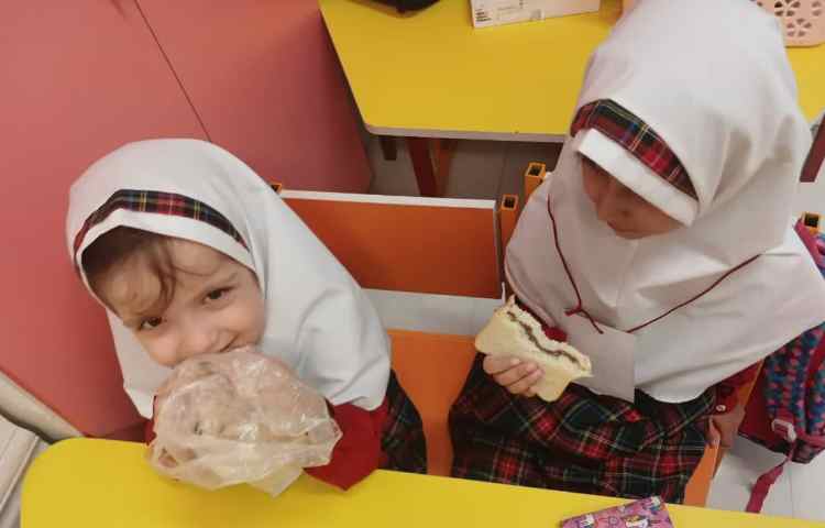 نظارت بر لقمه صبحانه 3