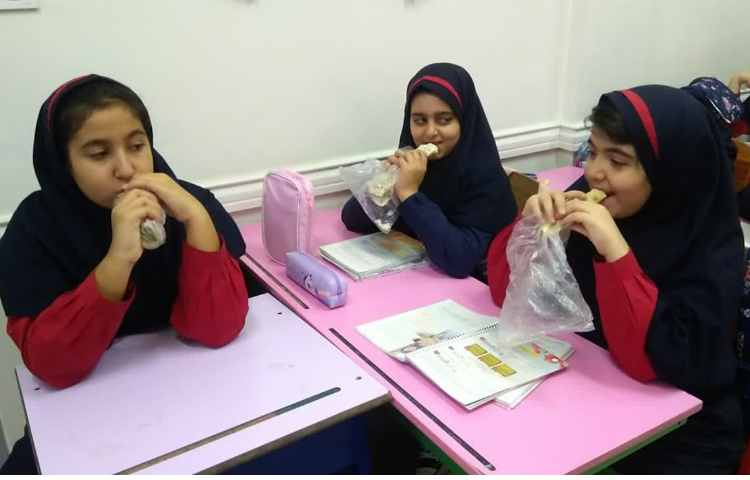 نظارت بر لقمه صبحانه 3