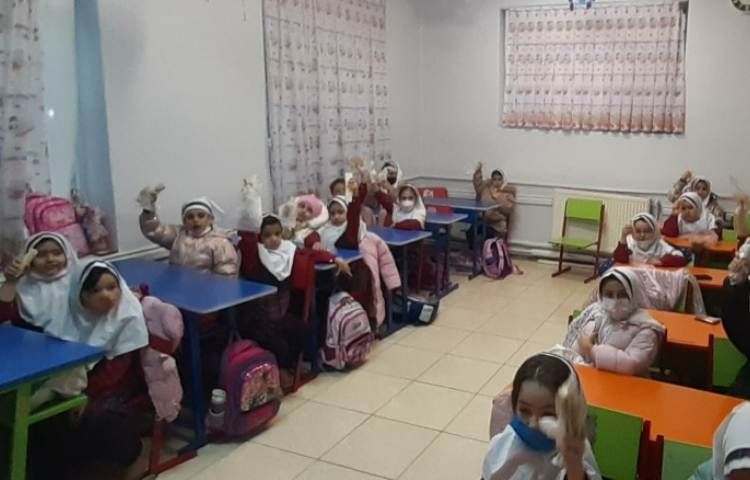 نظارت بر لقمه ی صبحانه ی مادرانه 1