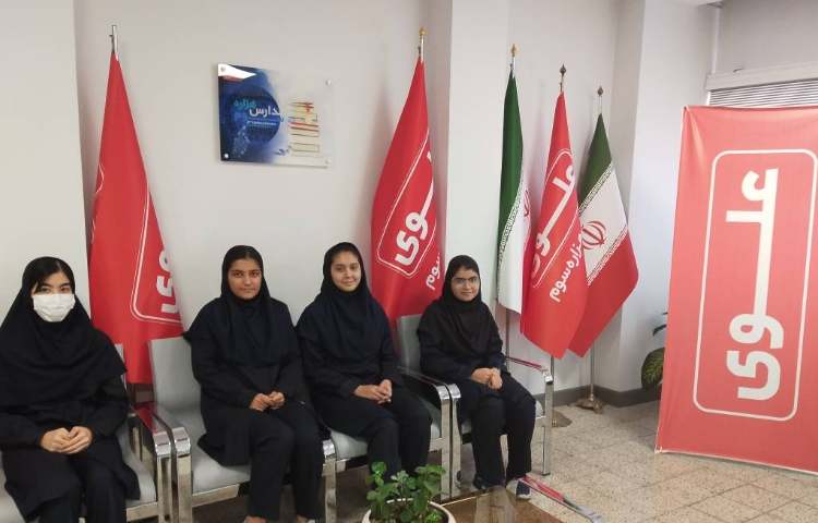 نفرات برتر آزمون 12 آبان پایه دهم 4