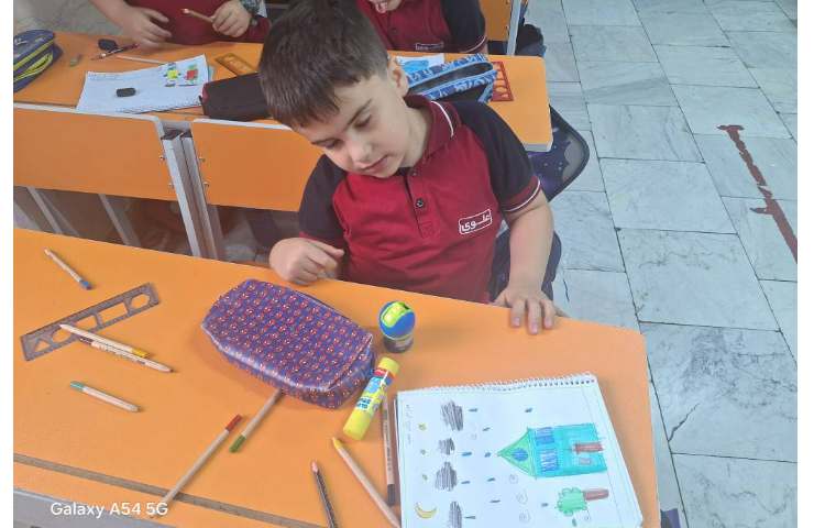 نقاشی آزاد پایه اول 3