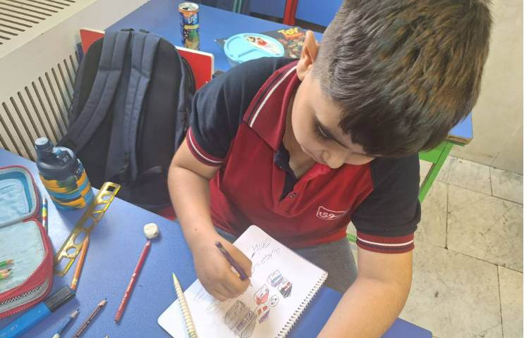 نقاشی آزاد پایه سوم 9