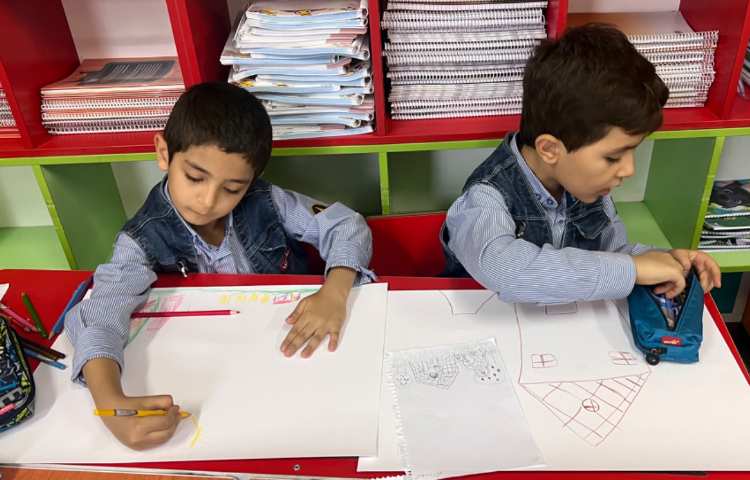 نقاشی ازداستان جان شما کجاست 2