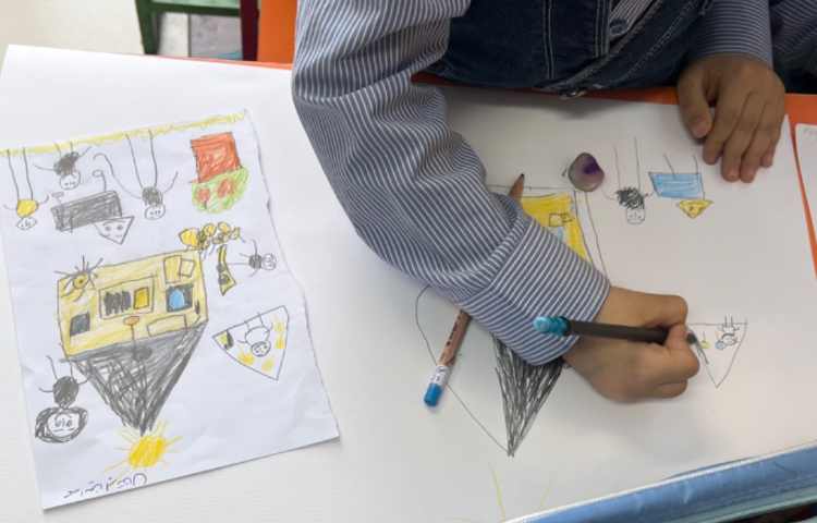 نقاشی ازداستان جان شما کجاست 41