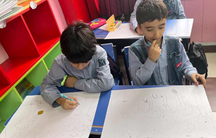 نقاشی از داستان خوانده شده 3