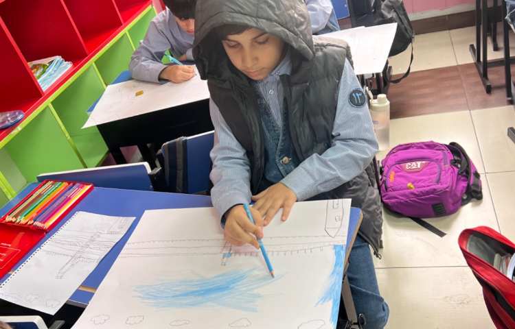 نقاشی از داستان خوانده شده 4