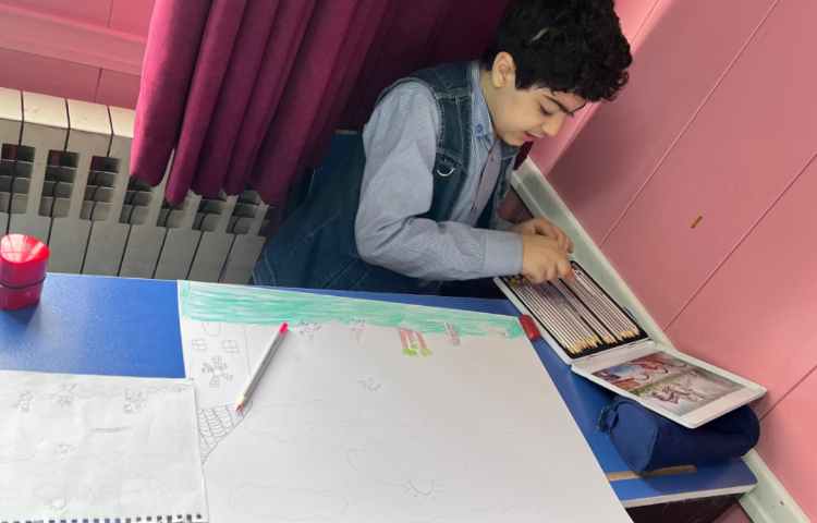 نقاشی از داستان خوانده شده 9