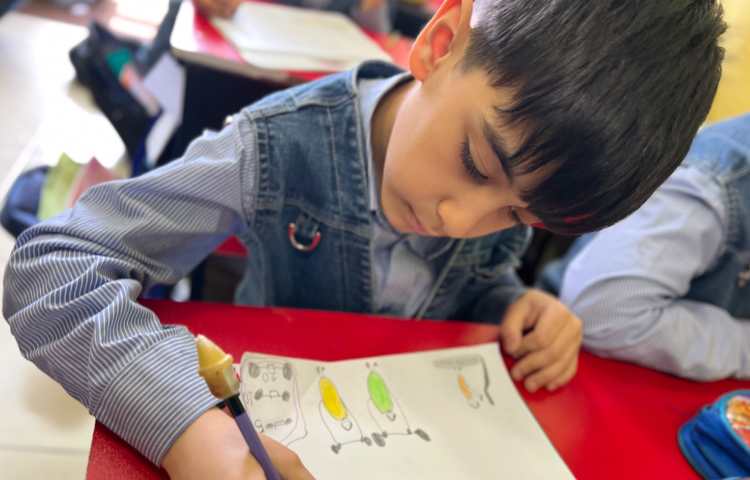 نقاشی از ورزشگاه خود 4