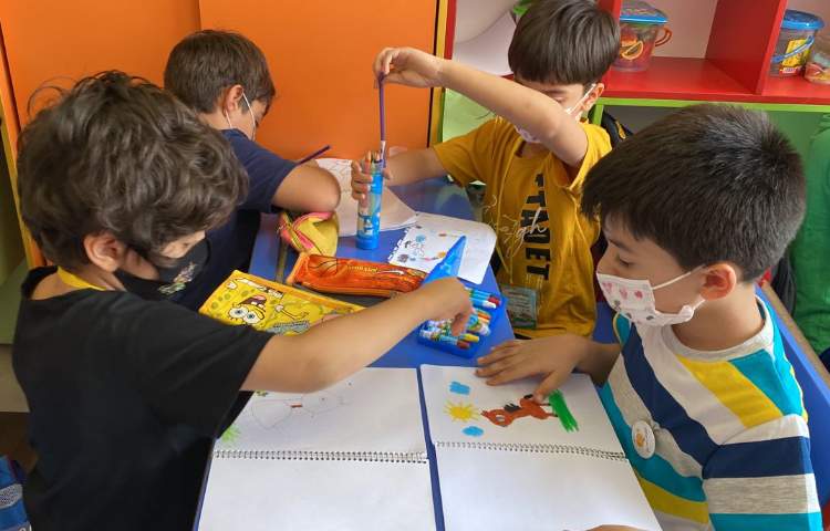 :نقاشی اسب، کلاس سیب 4