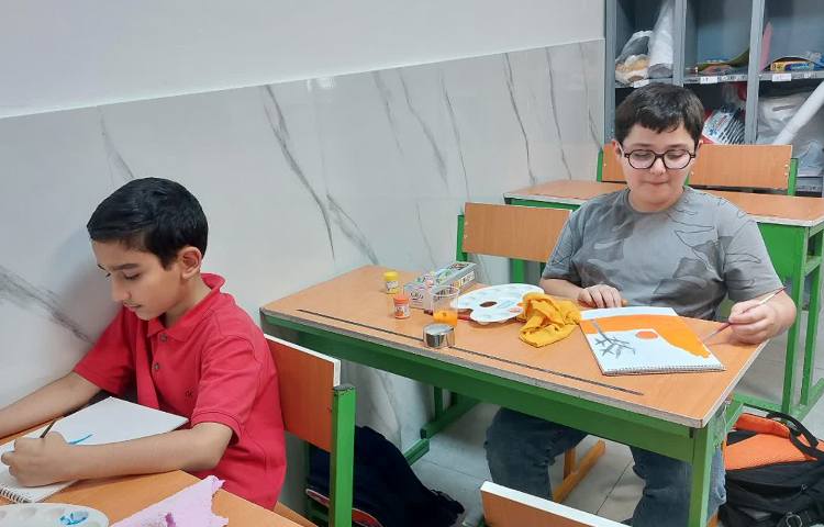 نقاشی با توصیف حس