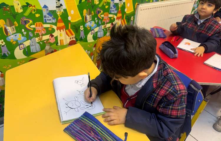 نقاشی با دایره‌ها 2