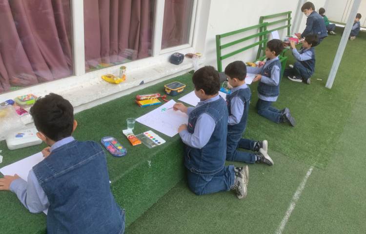 نقاشی با موضوع جان من کیست