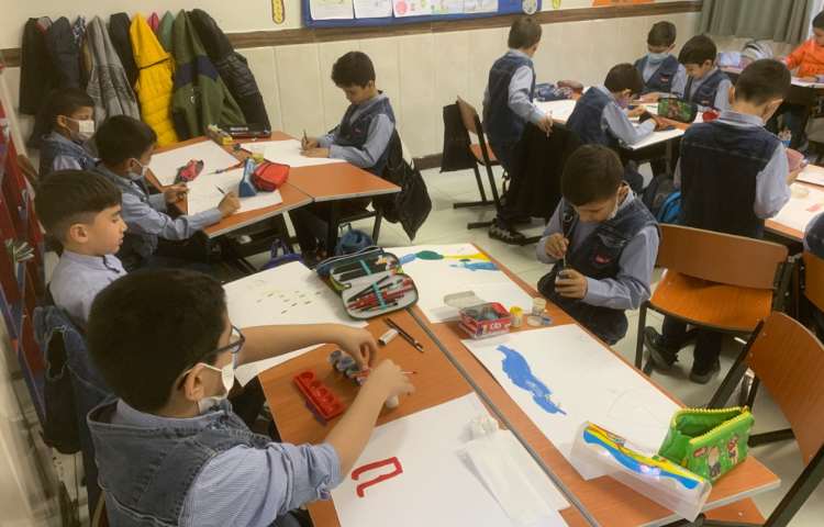 نقاشی برای مسابقه جان من کیست 3