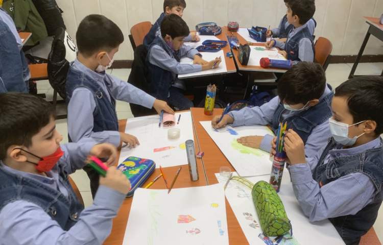 نقاشی برای مسابقه جان من کیست