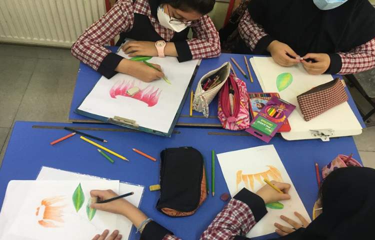 نقاشی حرفه ای سایه روشن گل 2