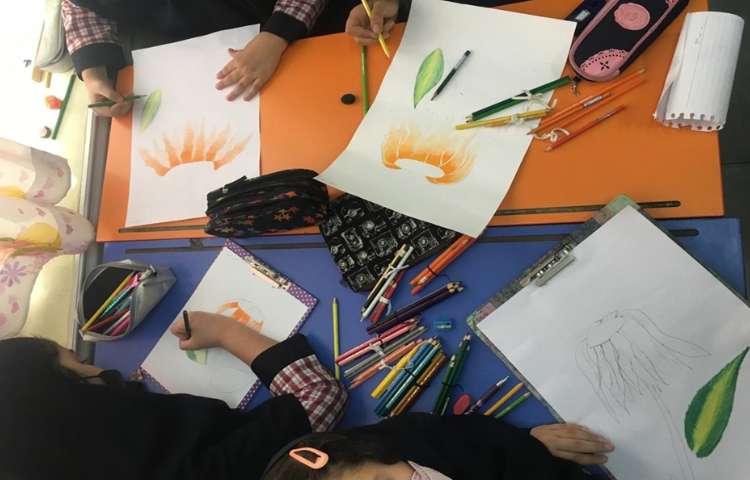 نقاشی حرفه ای سایه روشن گل 3