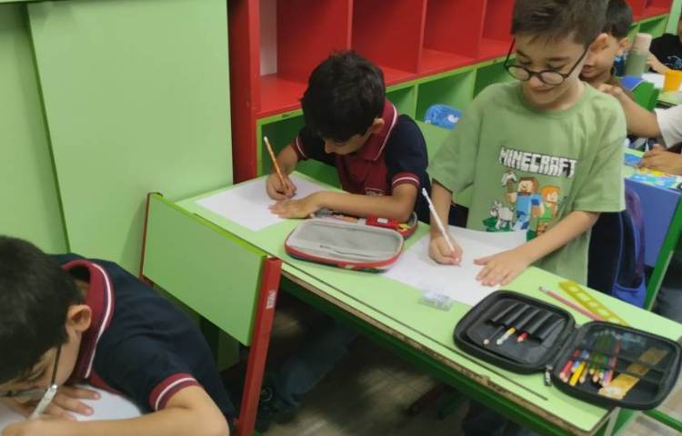 نقاشی حیوانات با ویژگی های خاص با آبرنگ 2