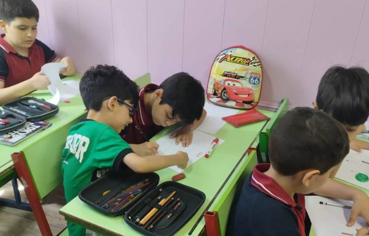 نقاشی حیوانات با ویژگی های خاص با آبرنگ 3