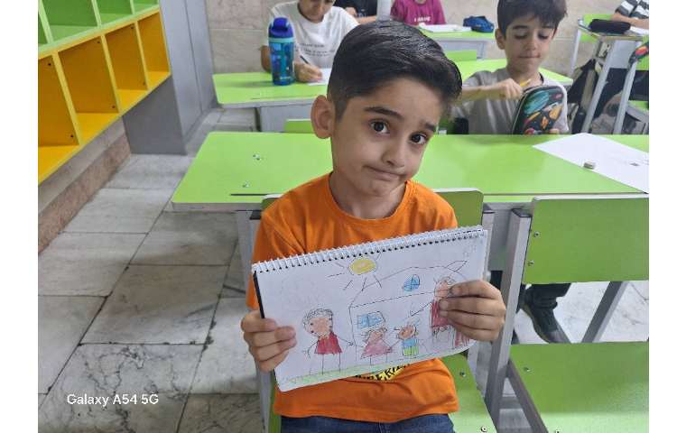 نقاشی خانواده 5