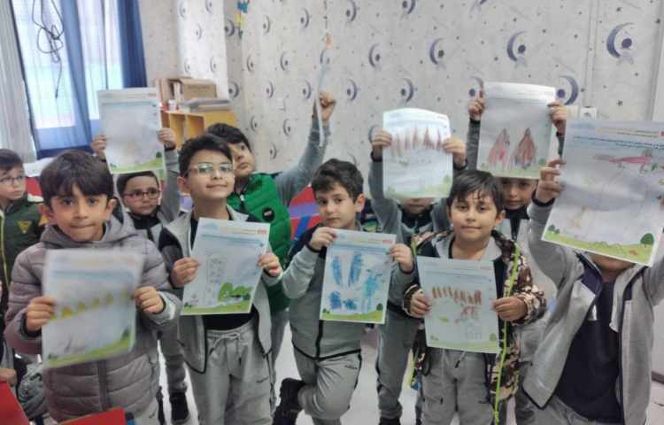 نقاشی داستان ادب کردن گرگ بیابان 1