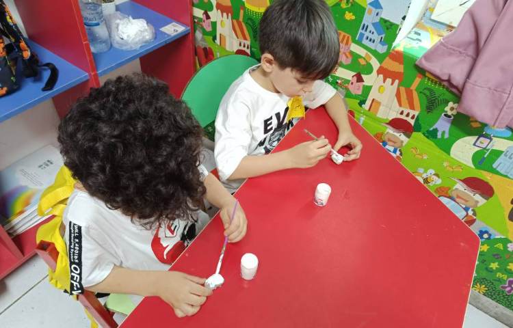 نقاشی روی سنگ 1