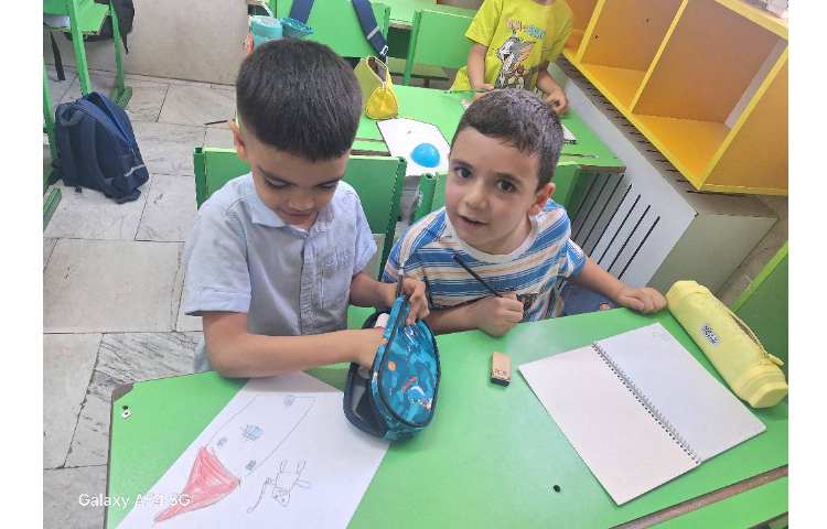 نقاشی شخصیت مورد علاقه 2