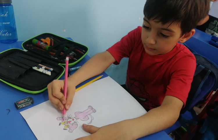 نقاشی شخصیت های کارتونی (پلنگ صورتی)