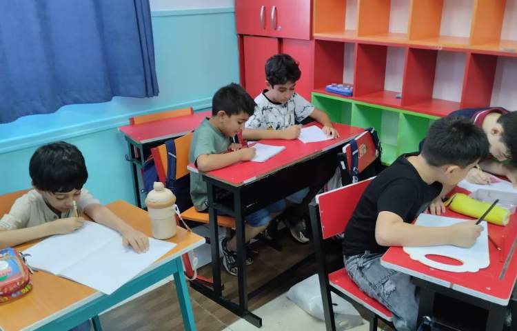 نقاشی شهر خیالی 8